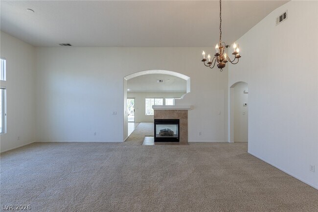 Building Photo - 718 Tiffany Bend St