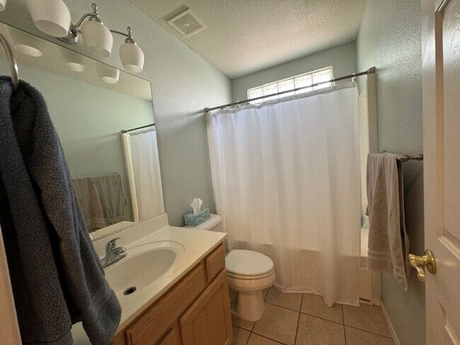 Building Photo - 3BR WINTER Vacation Home with Utilities Incl & RV PAD & Hookups, AVAILABLE 11-19-25