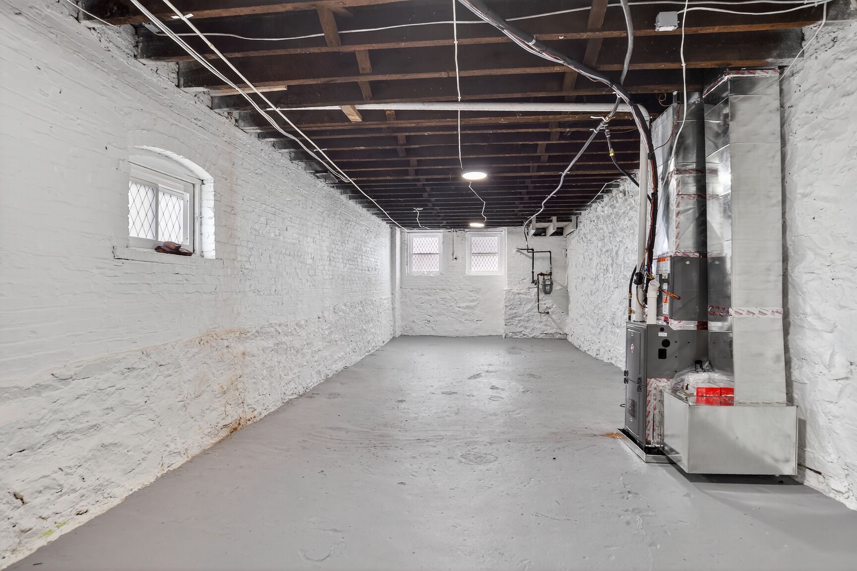 Building Photo - 226 N Payson St