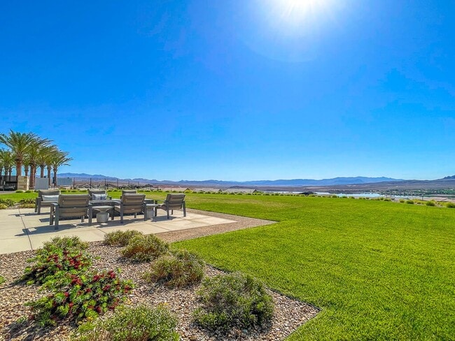 Building Photo - SINGLE STORY HOME IN GATED DEL WEBB AT LAK...