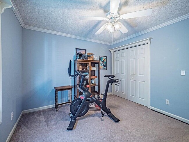 Building Photo - 1265 Cutleaf Dr