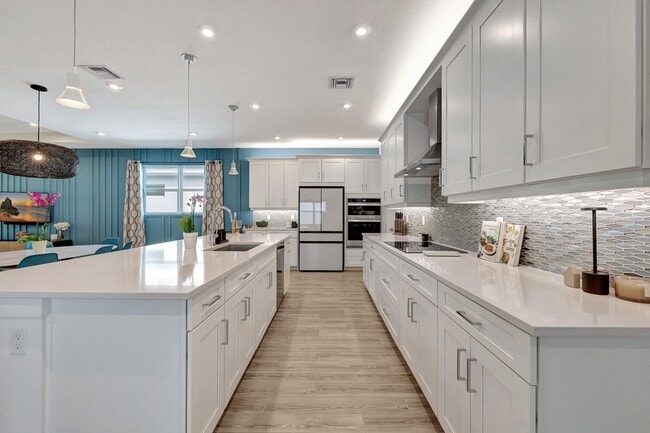 Building Photo - 11740 SW Aquila Wy