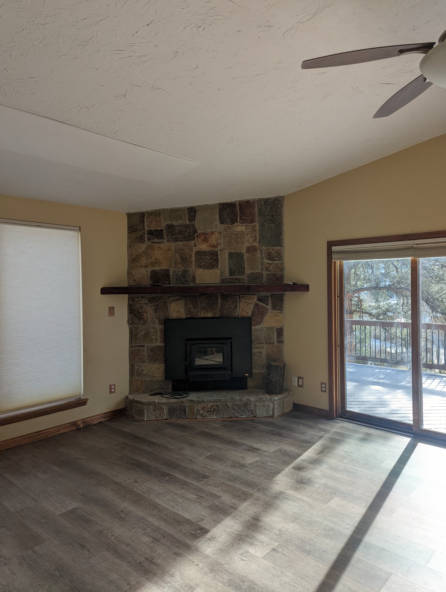 Building Photo - 120 Wisp Creek Dr