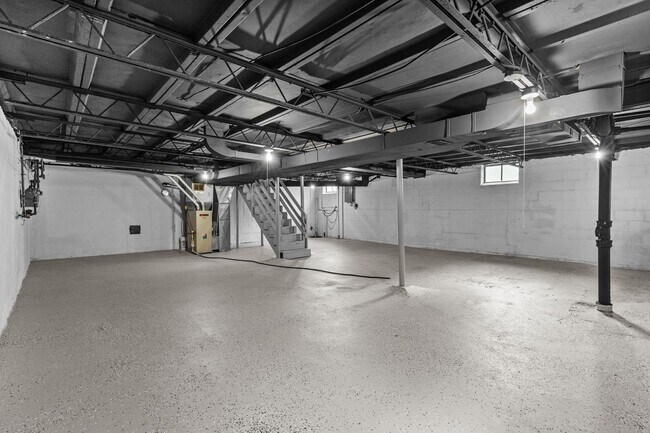 Building Photo - Charming University City Home in a Prime Location