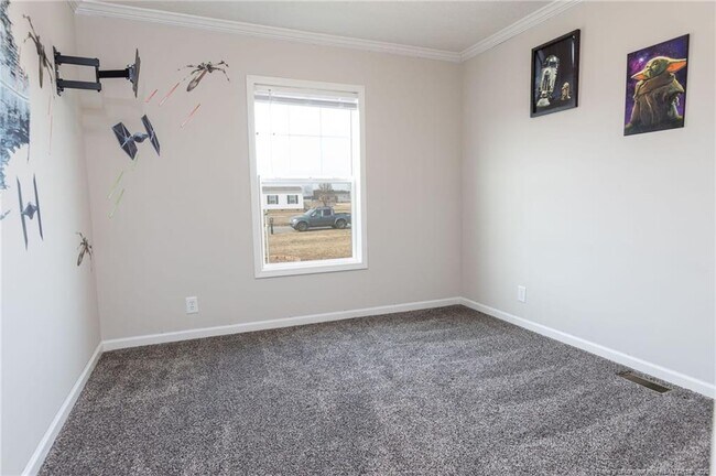 Building Photo - 37 Bermuda Dr