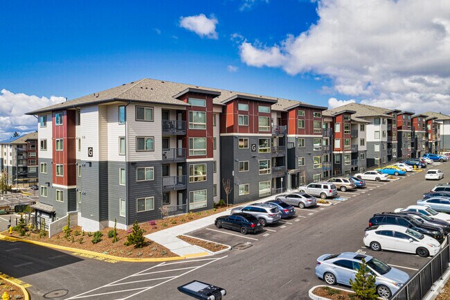 Waterview Crossing Apartments Des Moines, WA Apartment