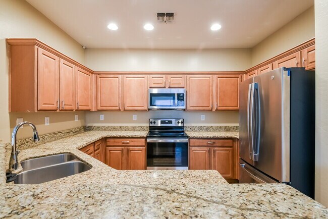 Building Photo - 3873 W Ashton Dr