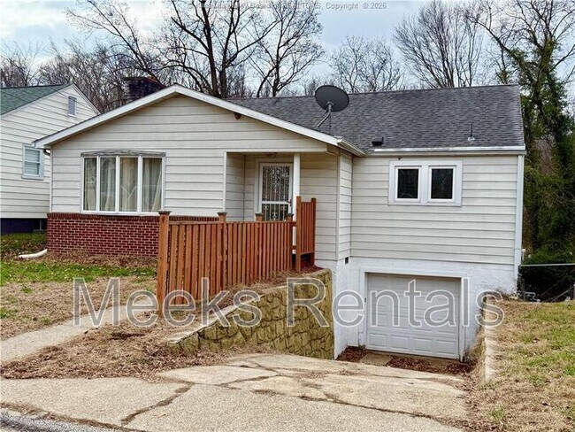 Building Photo - 3013 Ridgeview Dr