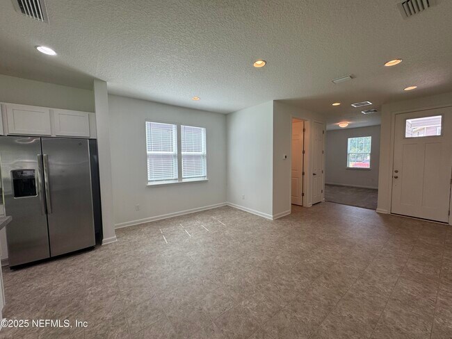 Building Photo - 3078 Alpin Dr