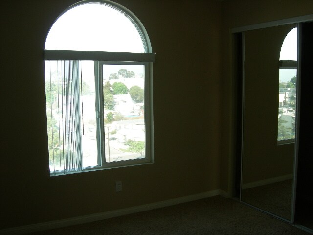 Building Photo - 5252 Orange Ave