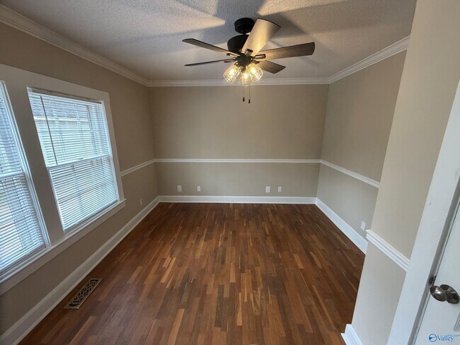 Building Photo - 16519 Market St