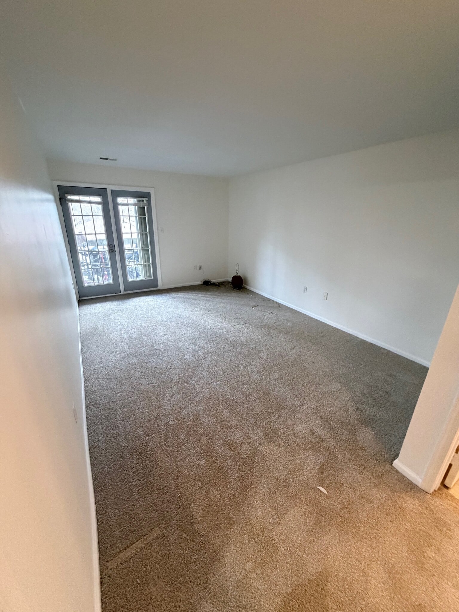 Building Photo - 20661 Shadyside Way