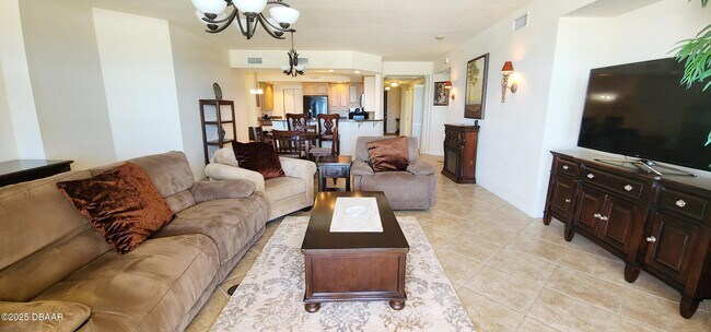 Building Photo - 2901 S Atlantic Ave