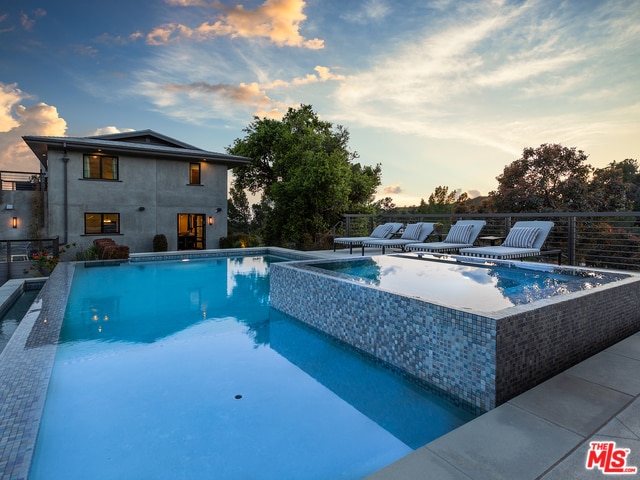 Building Photo - 6201 Rodgerton Dr