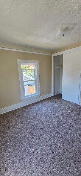 Bedroom 2 - 540 NW 14th St