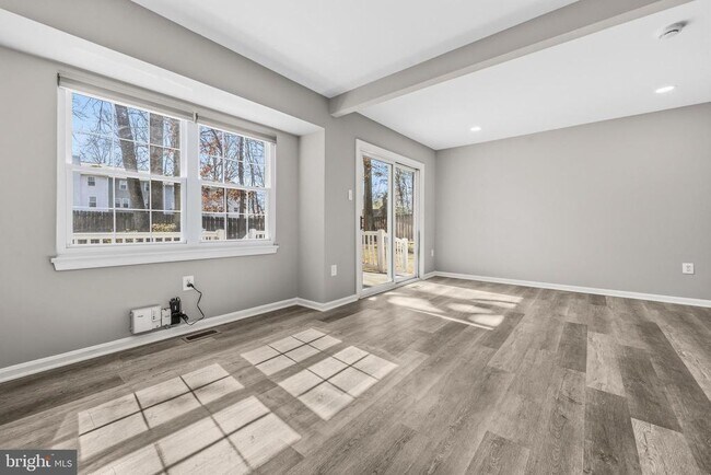 Building Photo - 5907 Wood Sorrels Ct