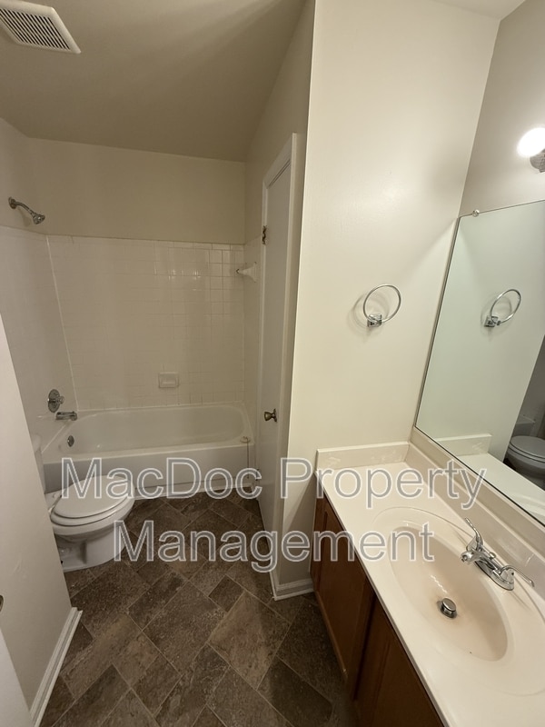 Building Photo - 3635 McDowell Ct