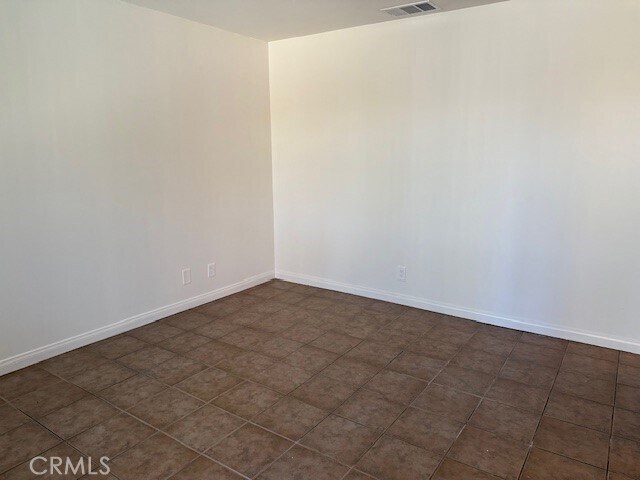 Building Photo - 74402 Abronia Trail