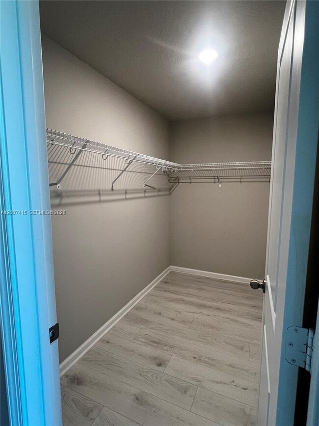 Building Photo - 6349 Topsail Dr