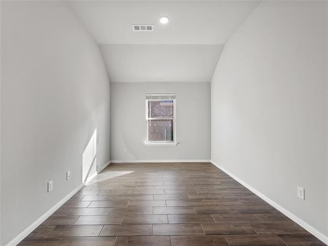 Building Photo - 3301 Redbud Flower Trl