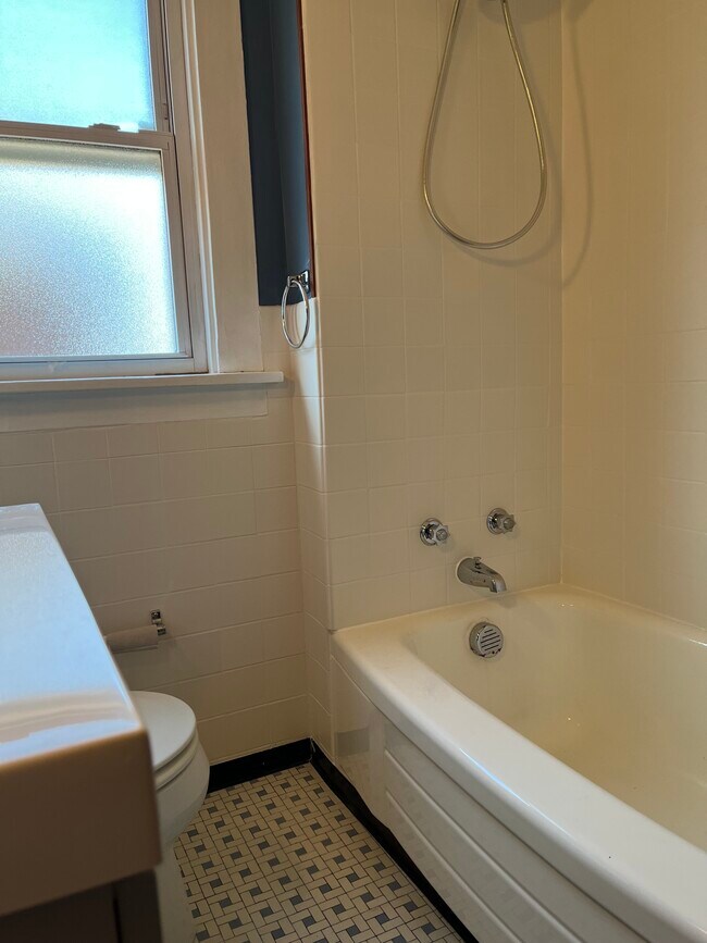 Building Photo - 679 Colvin Blvd