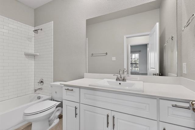 Building Photo - 418 Camille Crossing