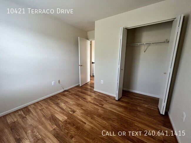 Building Photo - 10421 Terraco Dr
