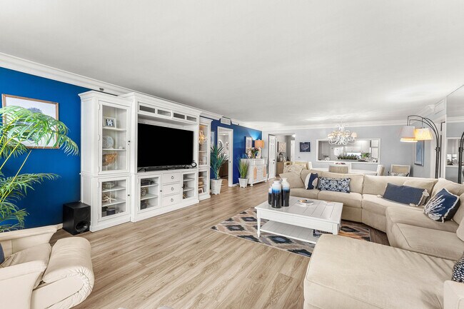 Building Photo - 100 S Beach Rd