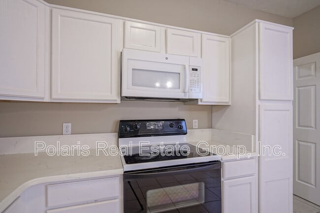 Building Photo - 4238 Sunshine Ave