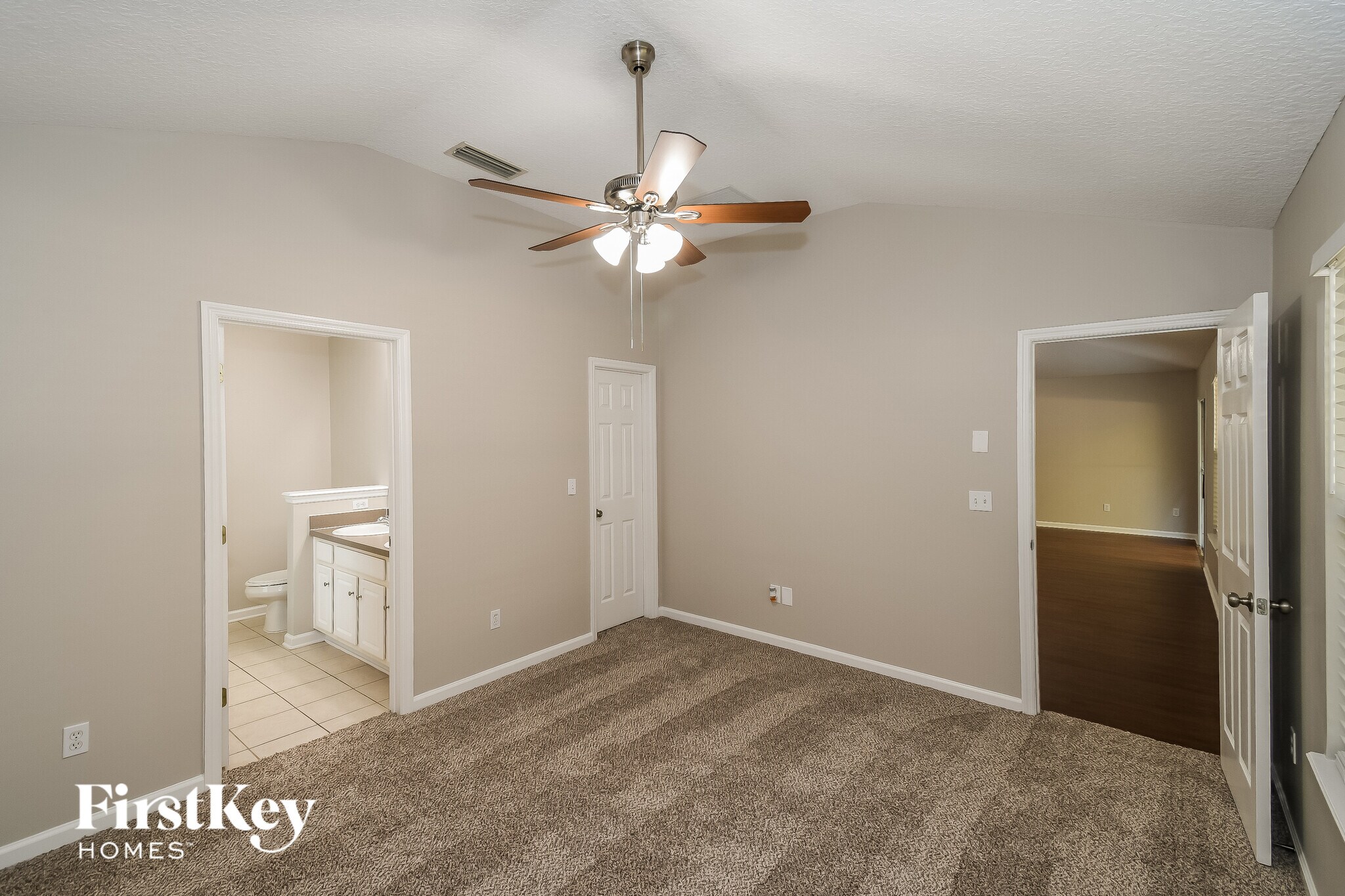 Building Photo - 1088 Beckingham Dr