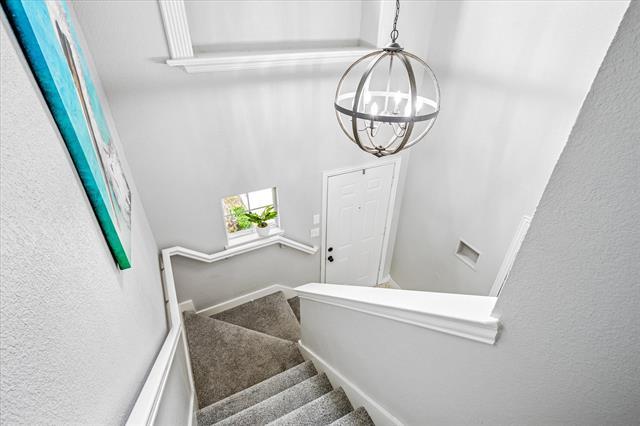 Building Photo - 2429 Southcourt Cir