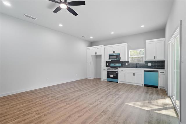 Building Photo - 3305 Stevens St