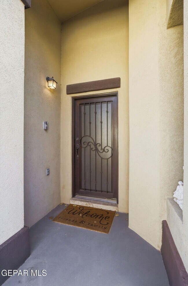 Building Photo - 12776 Tre Maximiliano Ave