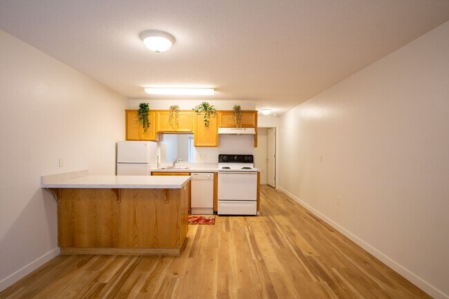 Building Photo - Renovated St Johns-1Bdr w/Modern Appliances + Washer/Dryer!