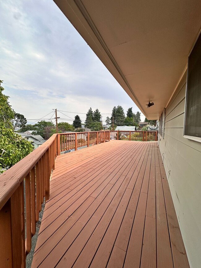 Building Photo - Move in Special-$500 off 1st Month’s Rent. 2 Bedroom | 1 Bathroom Home in The Dalles, OR