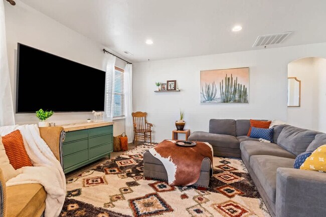 Building Photo - 3806 Winged Dove St