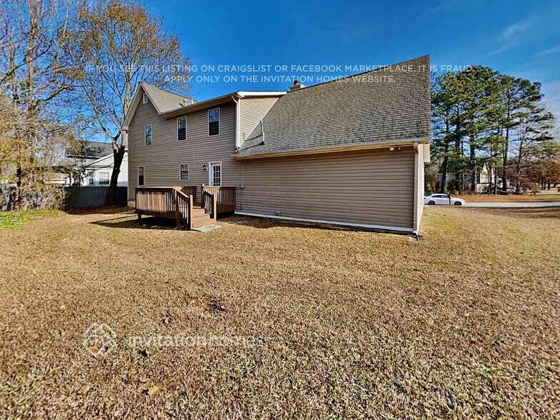 Building Photo - 4491 Wesley Way