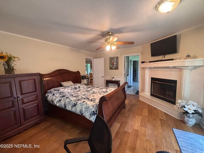 Building Photo - 15813 Butch Baine Dr