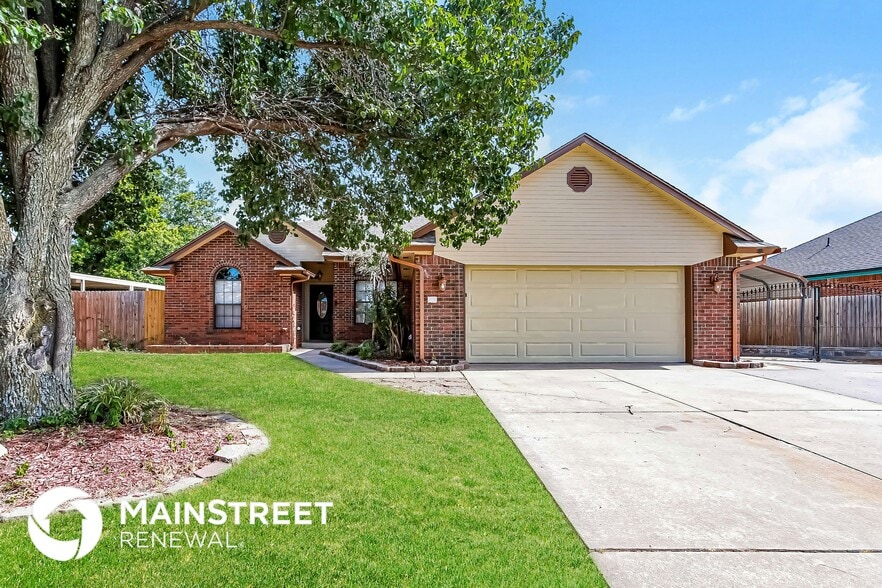 Primary Photo - 3004 SW 124th St