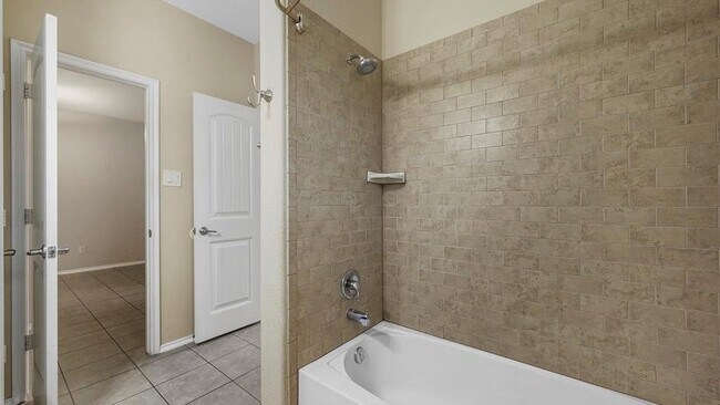 Building Photo - 2201 Liriope Ln