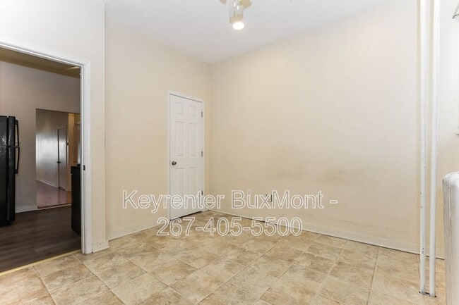 Building Photo - 7774 Montgomery Ave