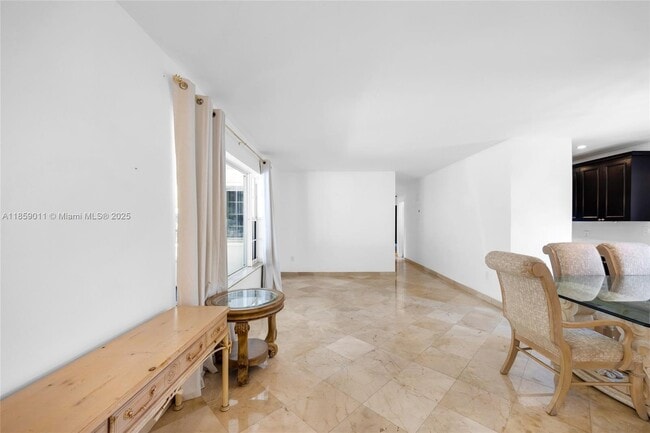 Building Photo - 1700 N Treasure Dr