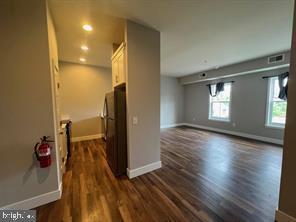 Building Photo - 228 S Mill Rd