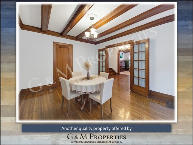 Building Photo - Rare Park Ave Rental – Spacious 3-Bedroom with Original Charm