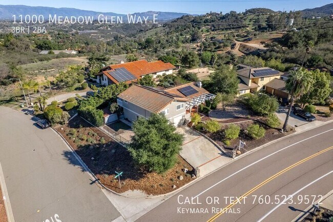 Building Photo - 11000 Meadow Glen Way E
