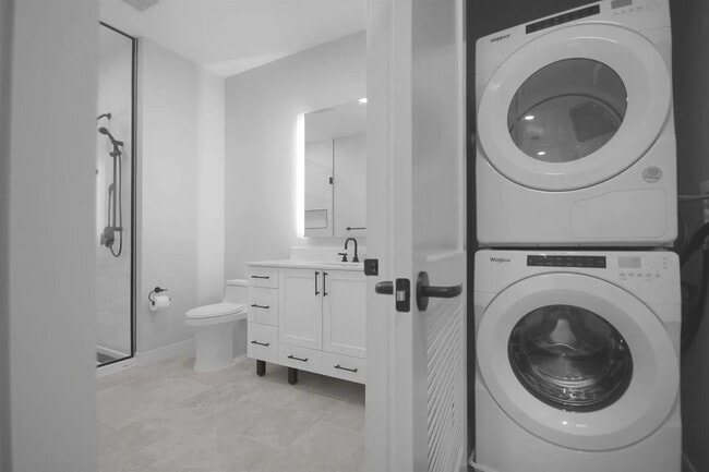 Building Photo - 18 Artisan Dr