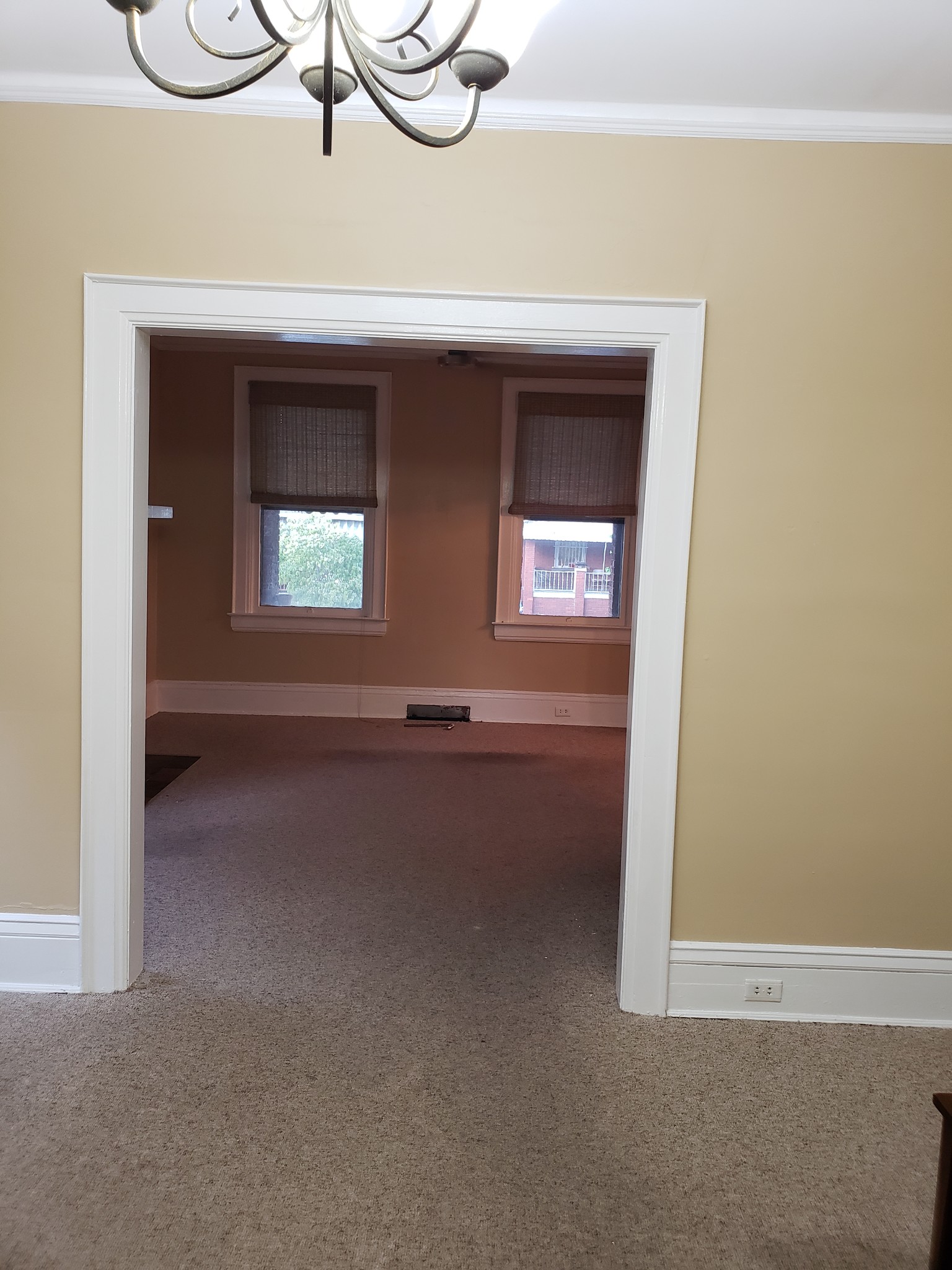 View into Living Room - 513 Grant St