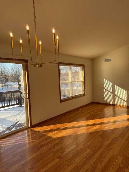 Building Photo - 18699 Dylan Dr