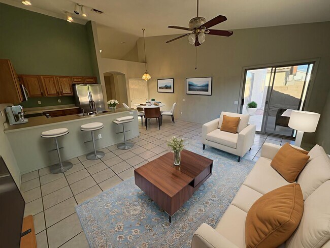 Building Photo - Great eastside location Pet friendly