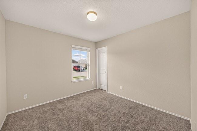 Building Photo - 21422 Chester Cliff Ln